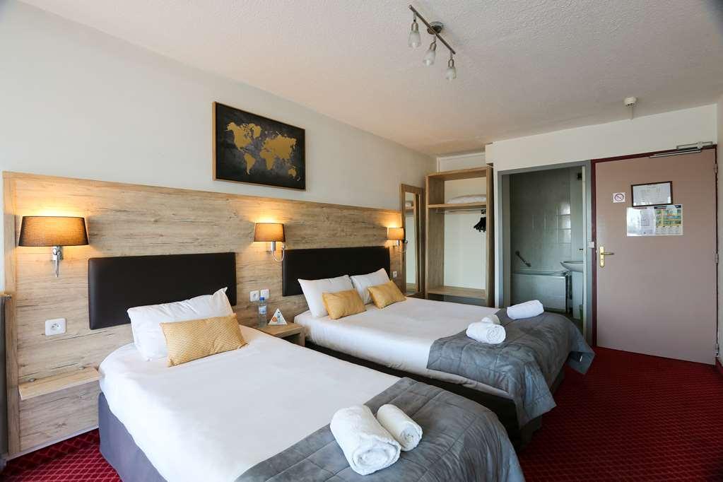 Brit Hotel Bleu Nuit 생트 객실 사진