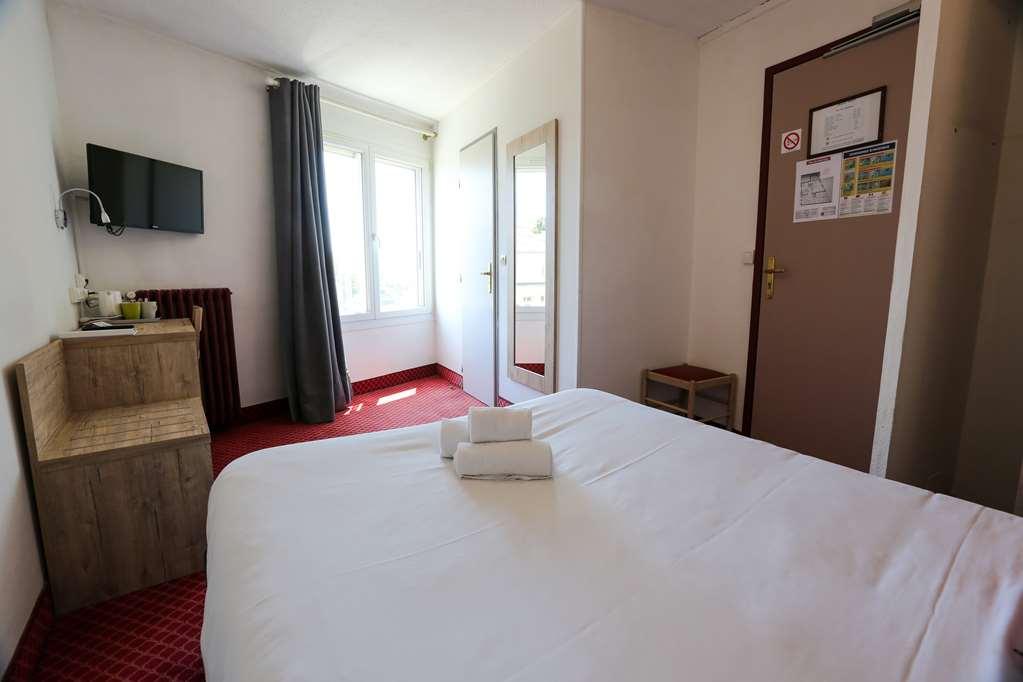 Brit Hotel Bleu Nuit 생트 객실 사진