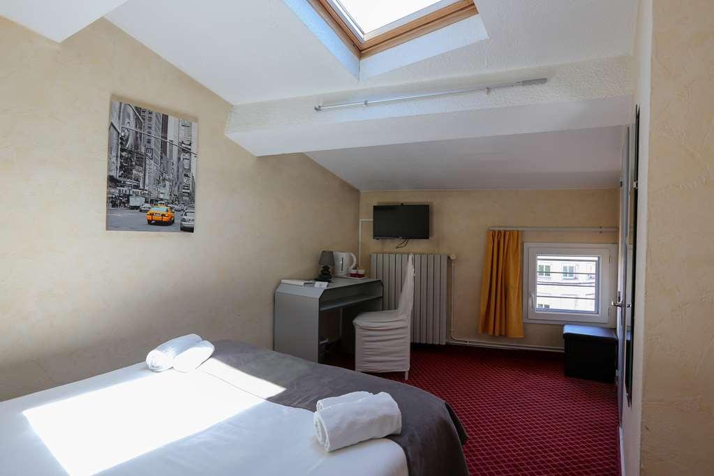 Brit Hotel Bleu Nuit 생트 객실 사진