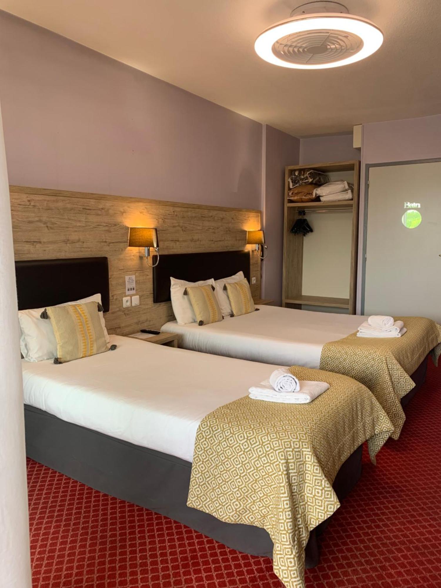 Brit Hotel Bleu Nuit 생트 외부 사진