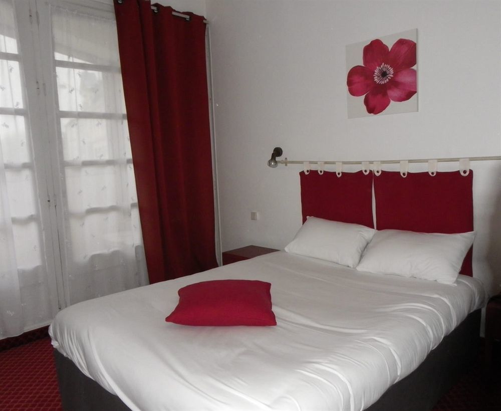 Brit Hotel Bleu Nuit 생트 외부 사진